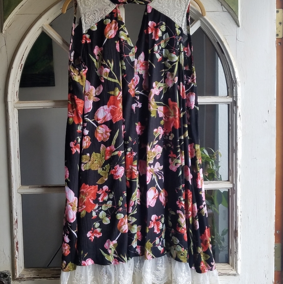 Umgee Dress - Picture 1 of 4